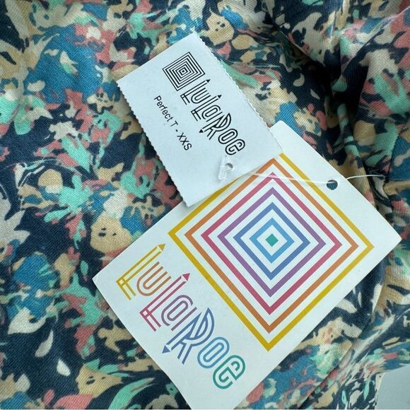 LuLaRoe Irma Shirt Stretchy Top Blue Green Pattern Tunic SZ XXS NWT - Picture 7 of 10